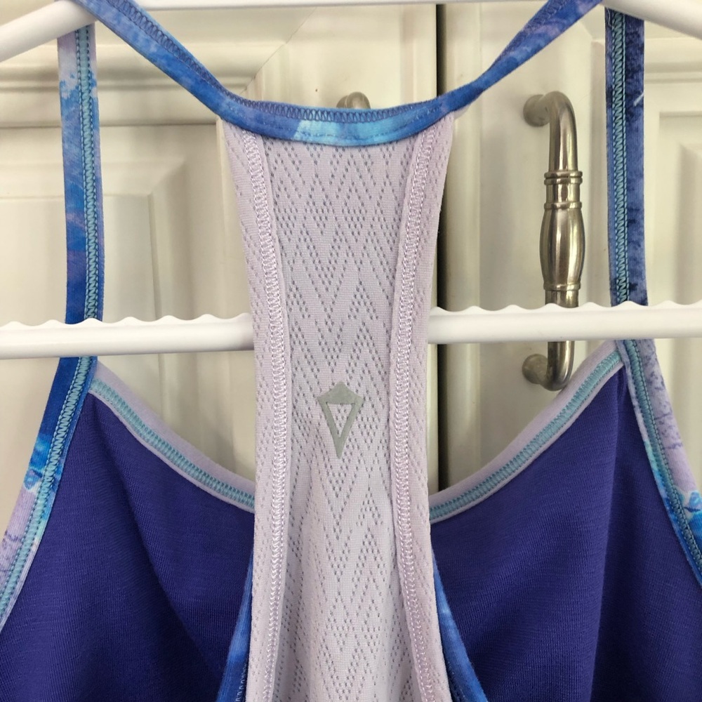 Ivivva by Lululemon girl’s Double Dutch tanktop - Picture 6 of 9